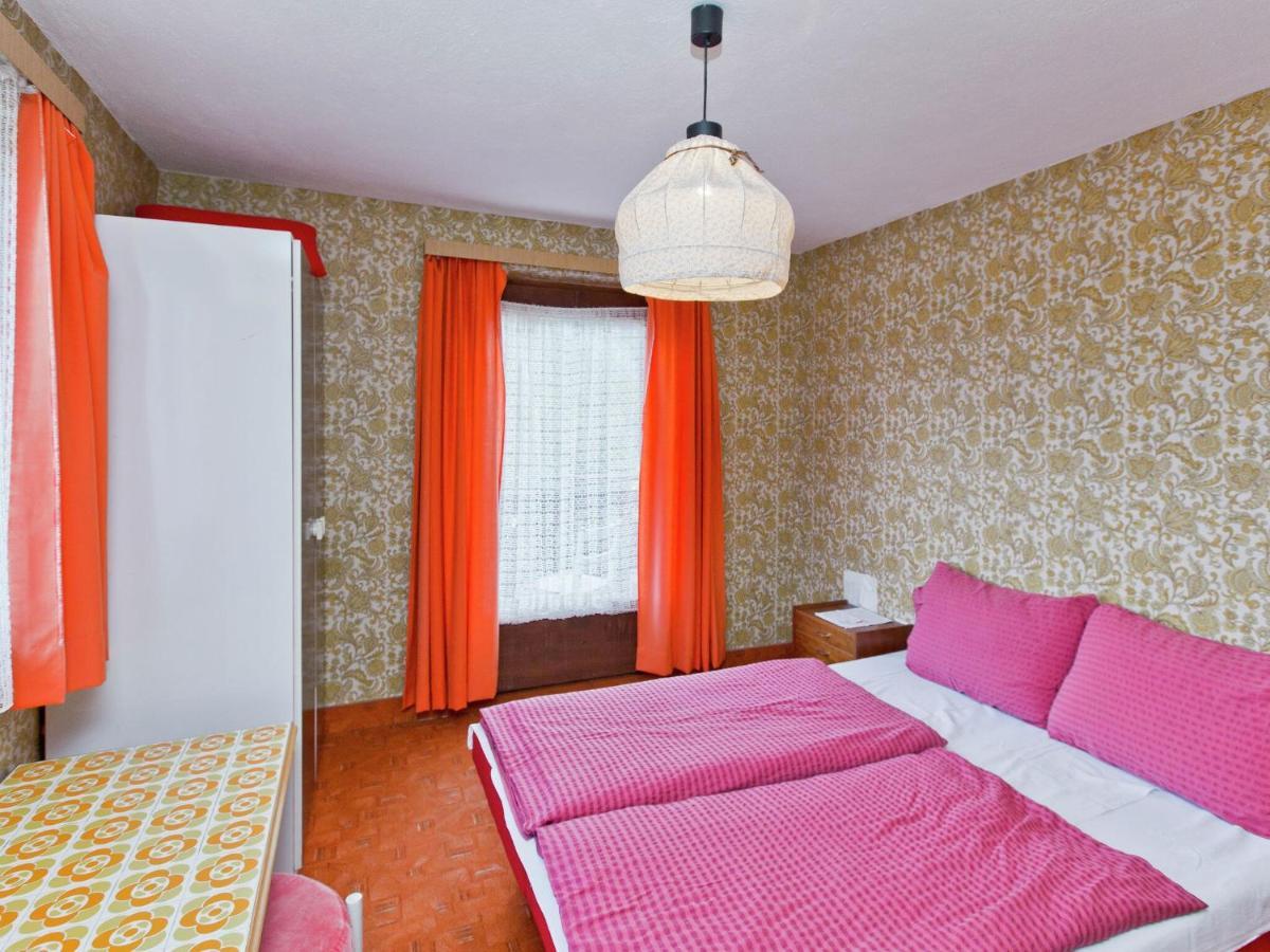 Modern Chalet In Piller Near Ski Area Wenns Bagian luar foto